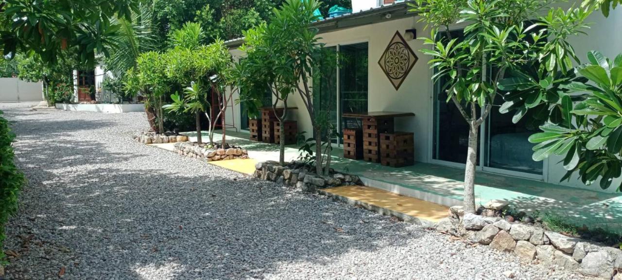 Mem Homestay Chumphon Exterior foto